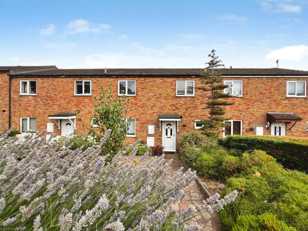 Main image of property: Forgeway, Banbury