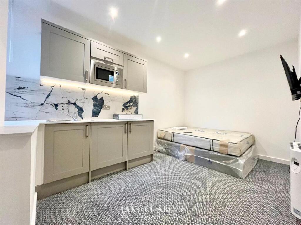 Main image of property: Bond Street, Ealing, London