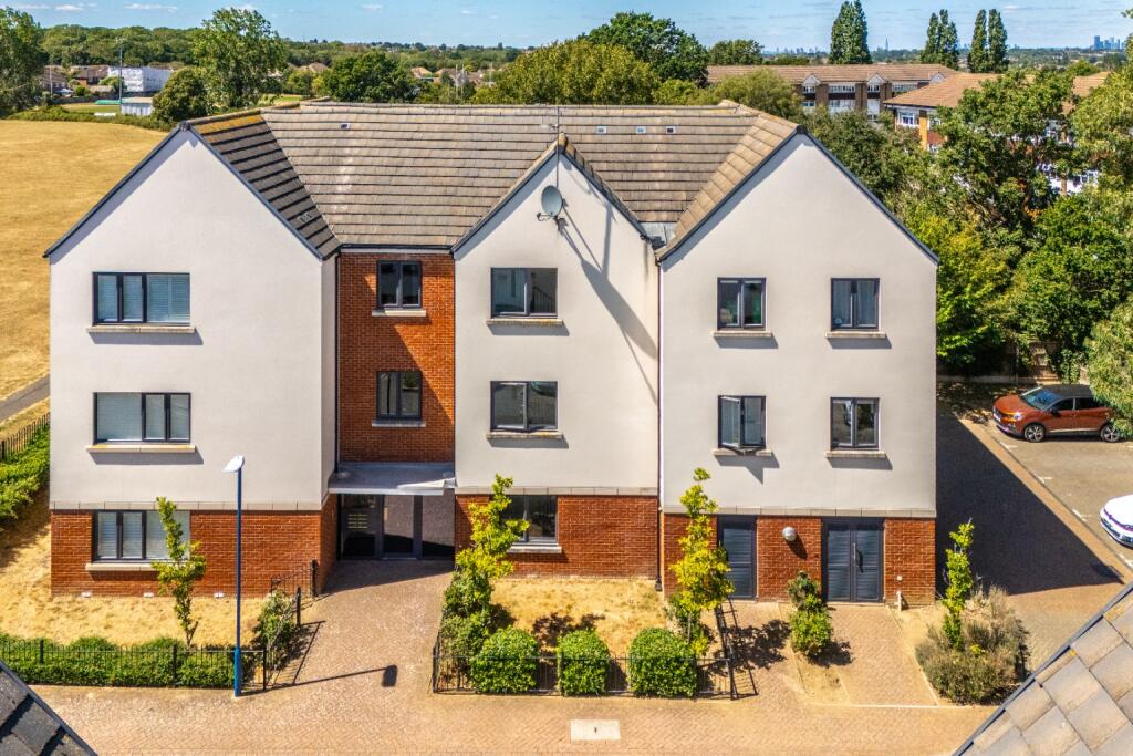 Main image of property: Darlinghurst Court, Chatswood Mews, Sidcup, Kent, DA14