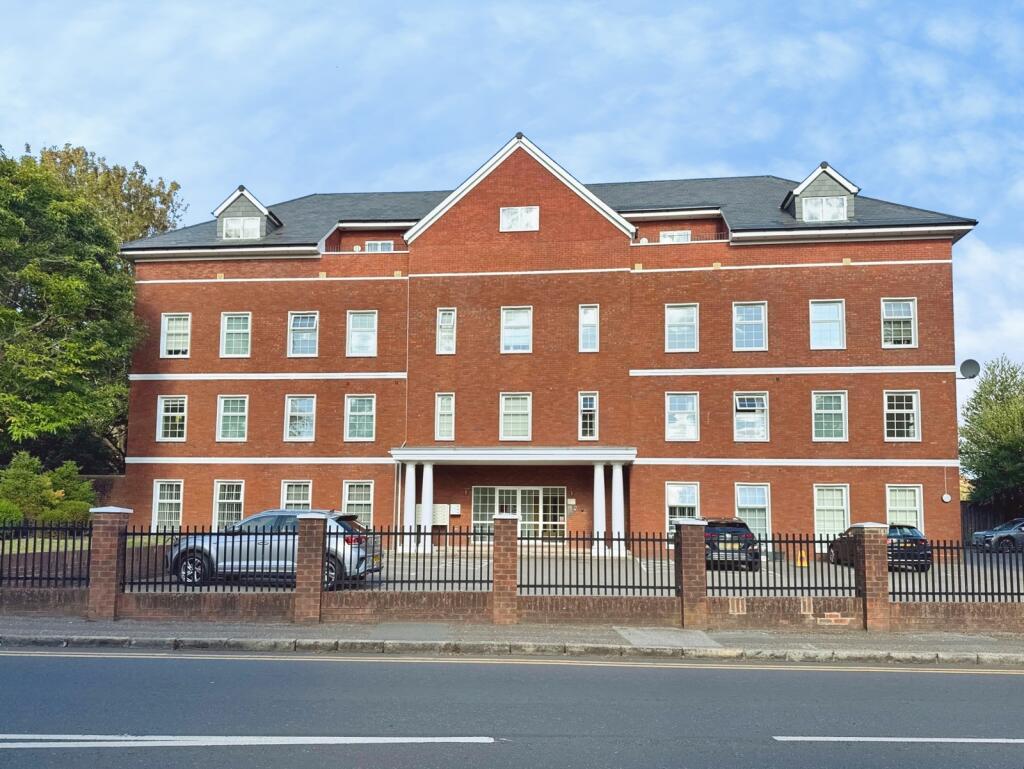 Main image of property: Station Road, Loudwater, High Wycombe