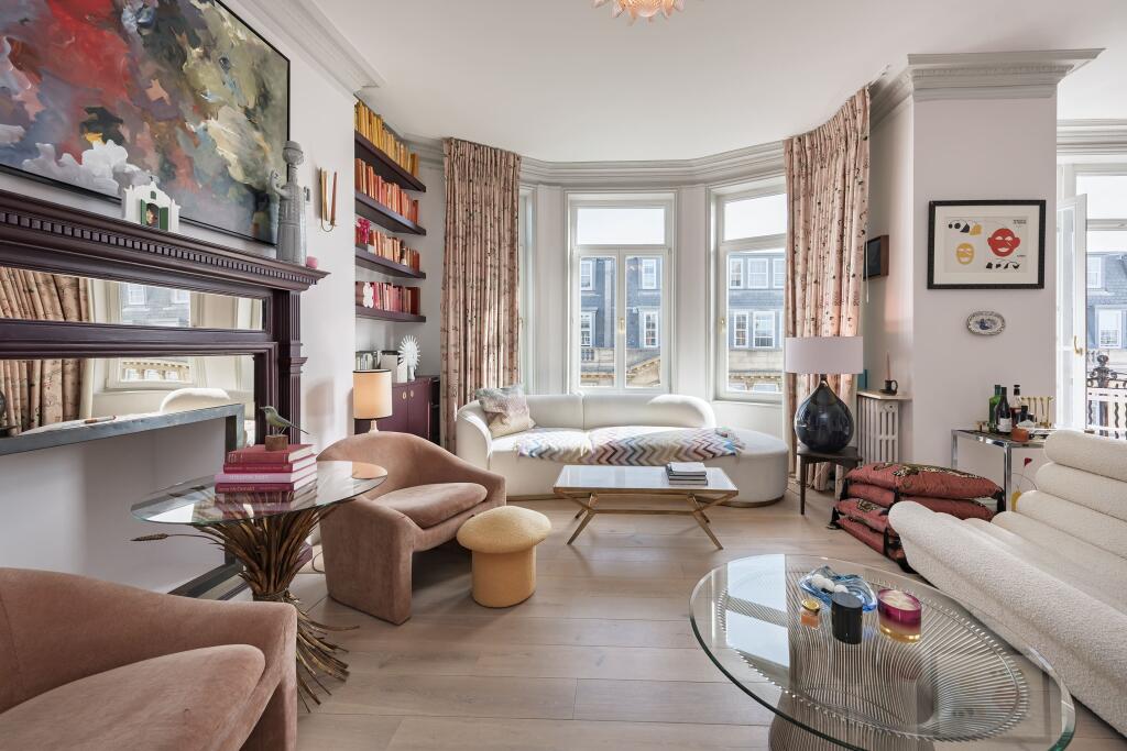 Main image of property: Pembridge Villas, London, W2