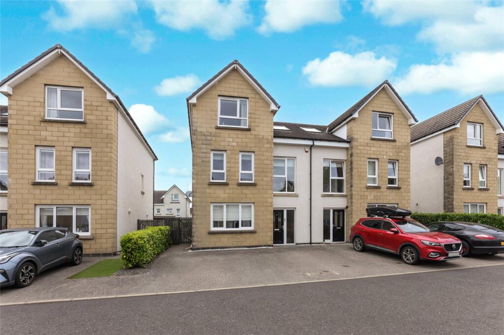 Main image of property: Glengoyne Court, Jackton, East Kilbride, South Lanarkshire, G75