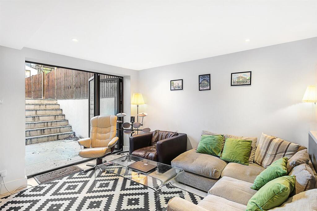 Main image of property: Lordship Lane, London