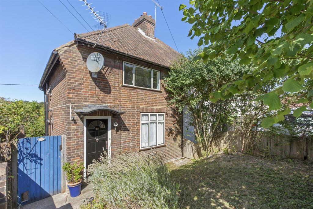 Main image of property: Hillside ,Totteridge Road, High Wycombe