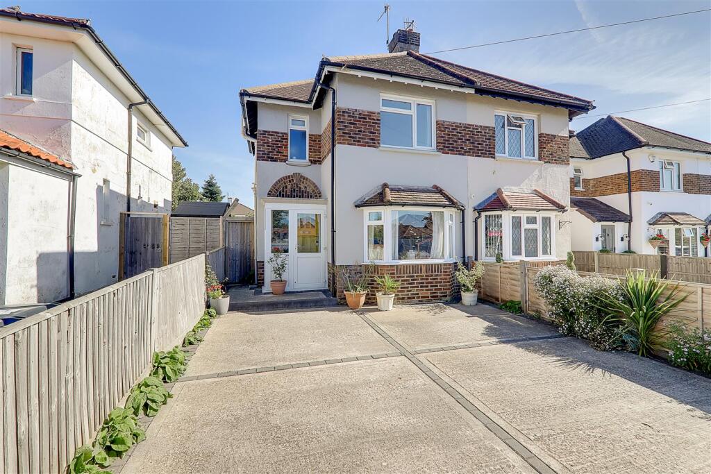Main image of property: Hadley Avenue, Worthing, BN14