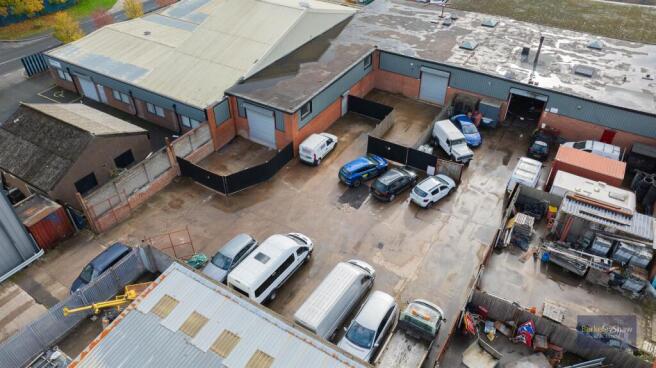 7 Bradman Road-03.jpg