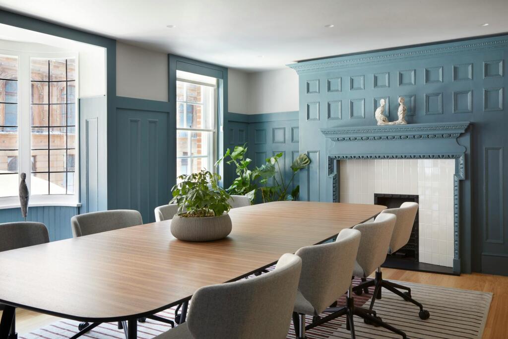 12 Hans Rd meeting room.JPG