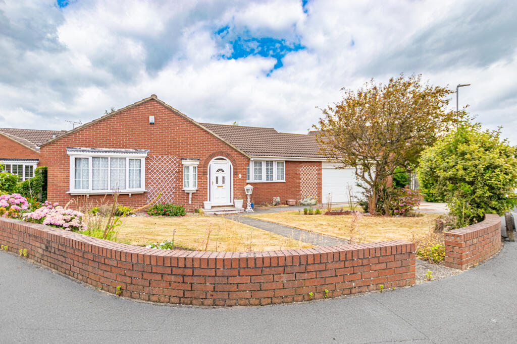 Main image of property: Oakdene Way, Alwoodley, Leeds, LS17