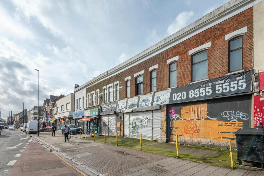 01725_729_Romford_Road_E12.jpg