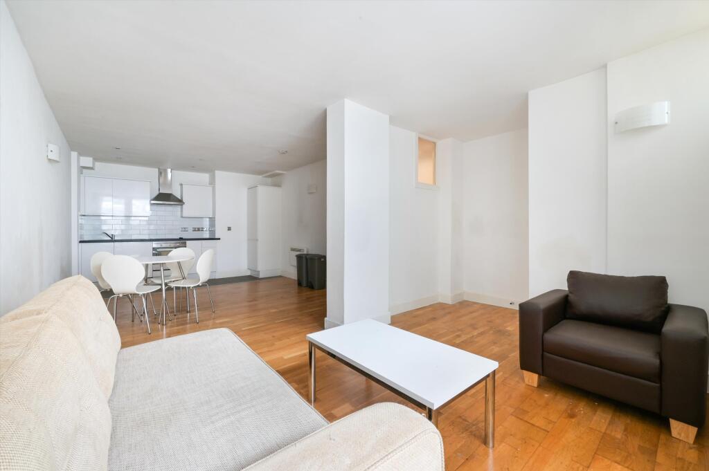 Main image of property: Artichoke Hill, London, E1W