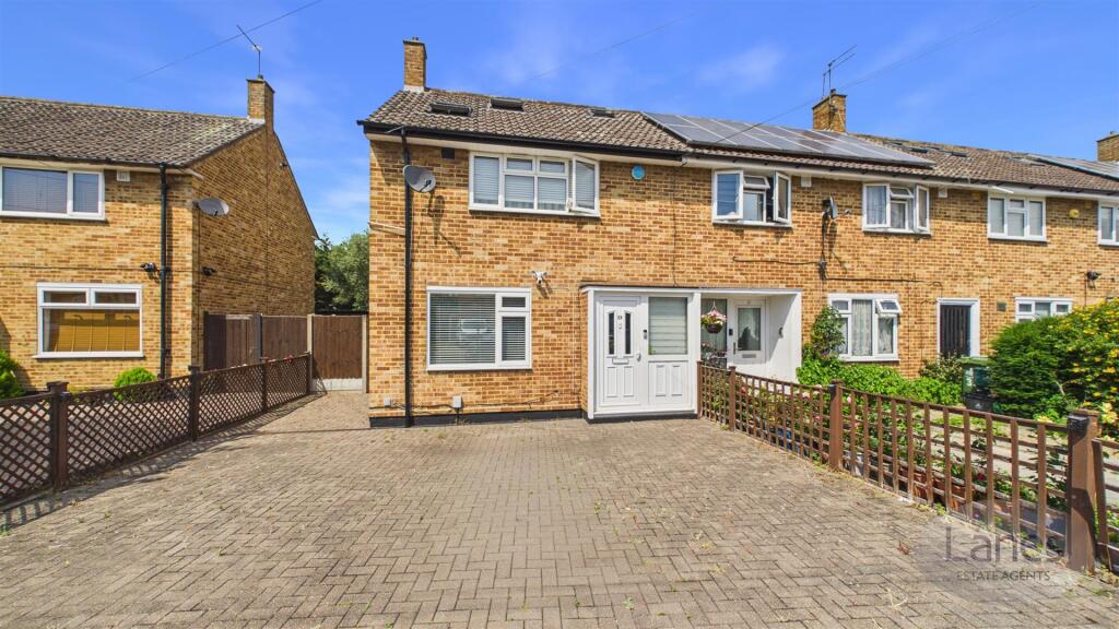 Main image of property: Limes Road, Cheshunt, Waltham Cross