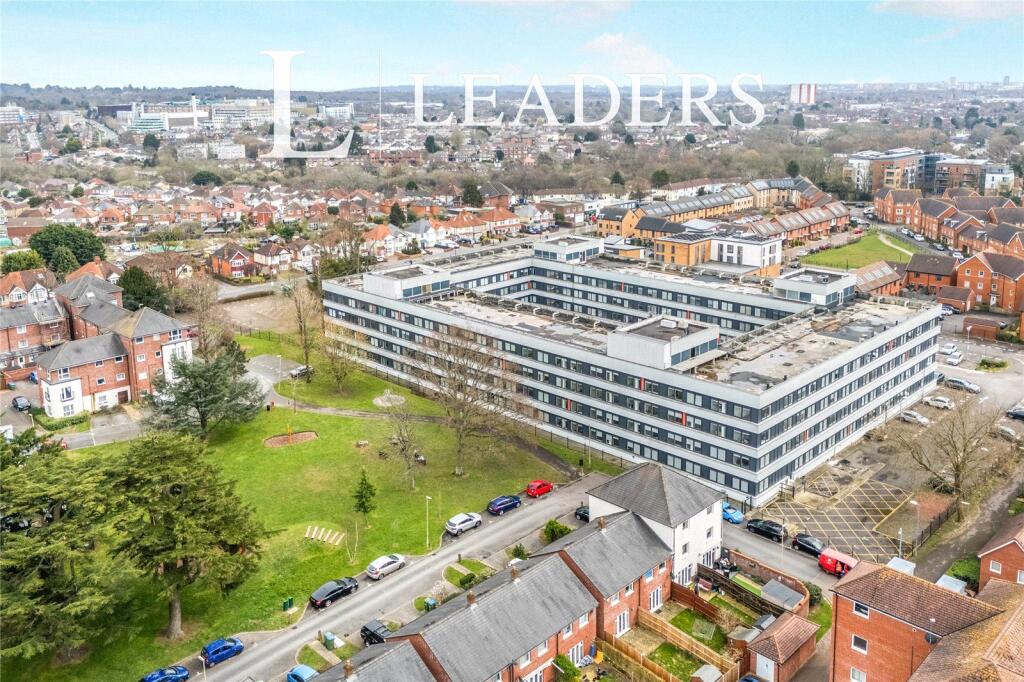 Main image of property: Compass Point, Romsey Road, Southampton, SO16
