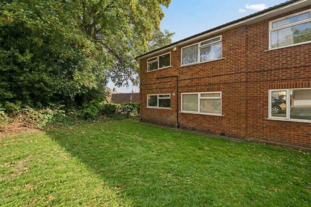 Main image of property: Clumber Crescent South, Nottingham, NG7