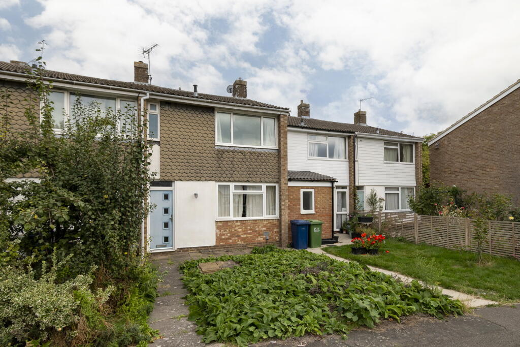 Main image of property: Acrefield Drive, Cambridge, CB4 1JW