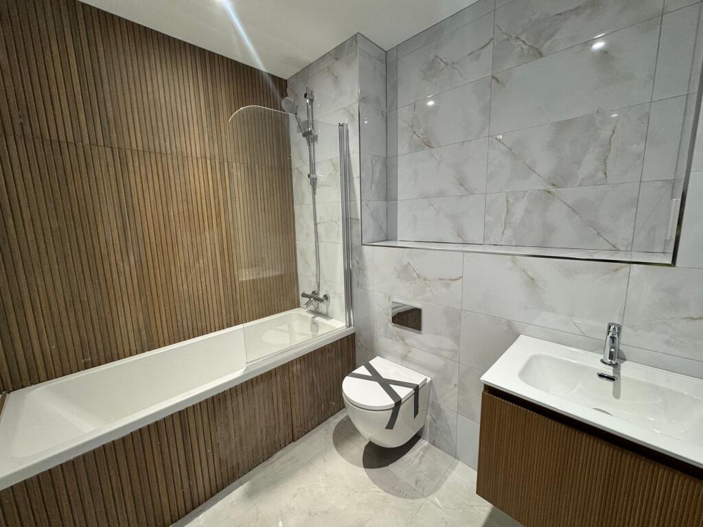 Main image of property: 1118 Wimborne Road, Bournemouth, BH10