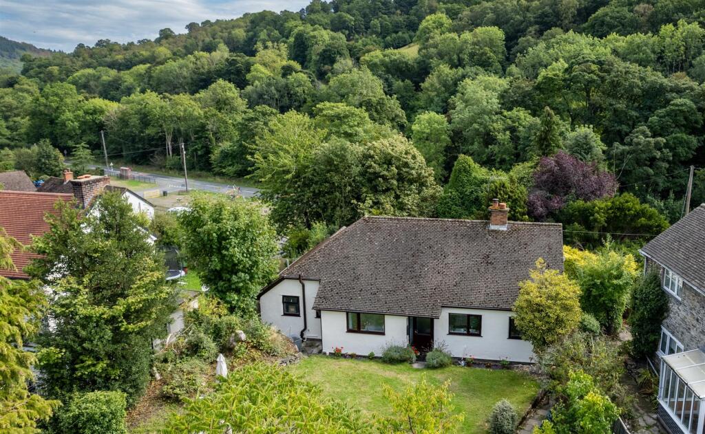 Main image of property: Hafod Newydd, Pontfadog, Llangollen