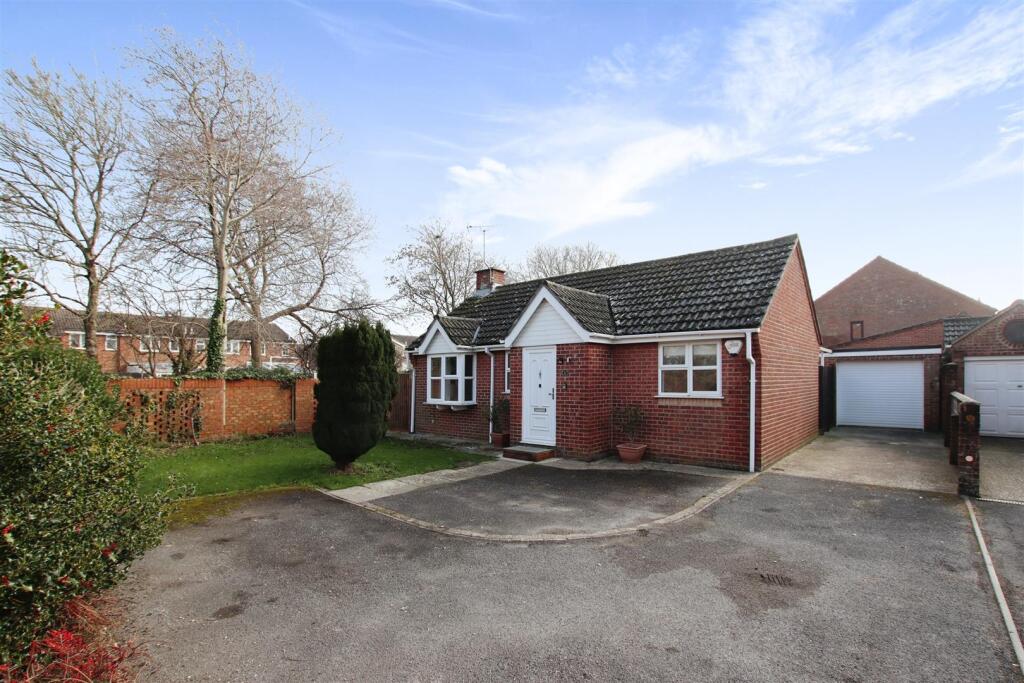 Main image of property: Lichfield Road, Fareham
