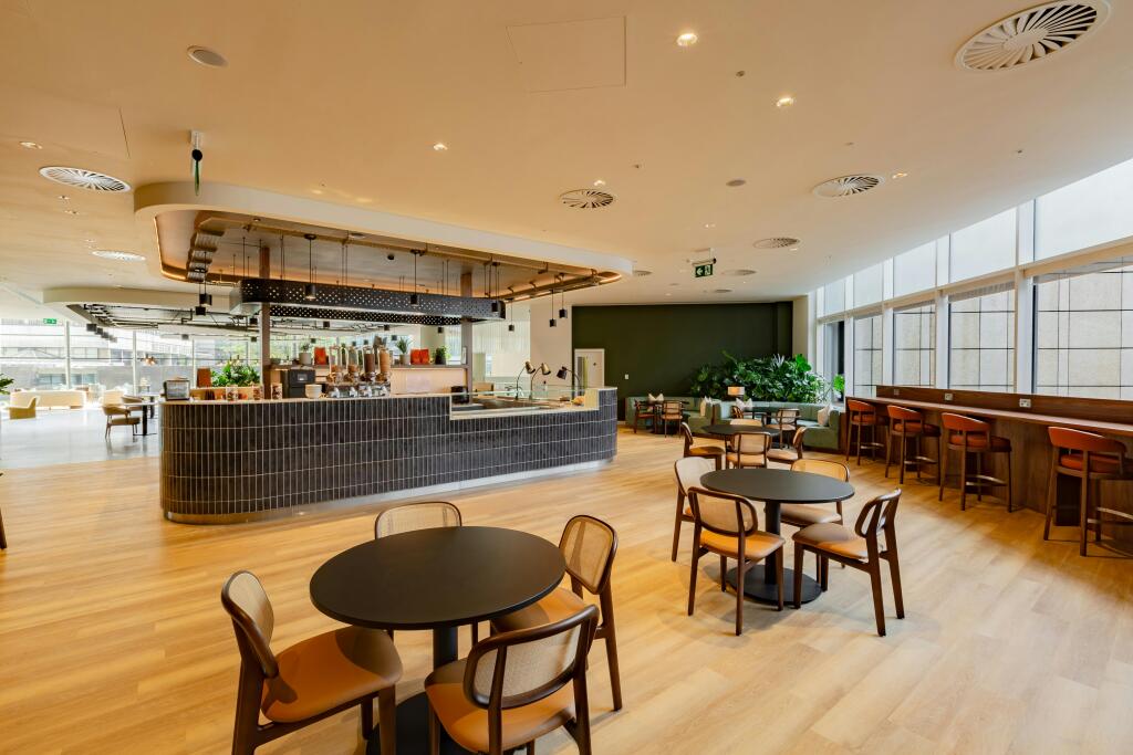 Business Lounge