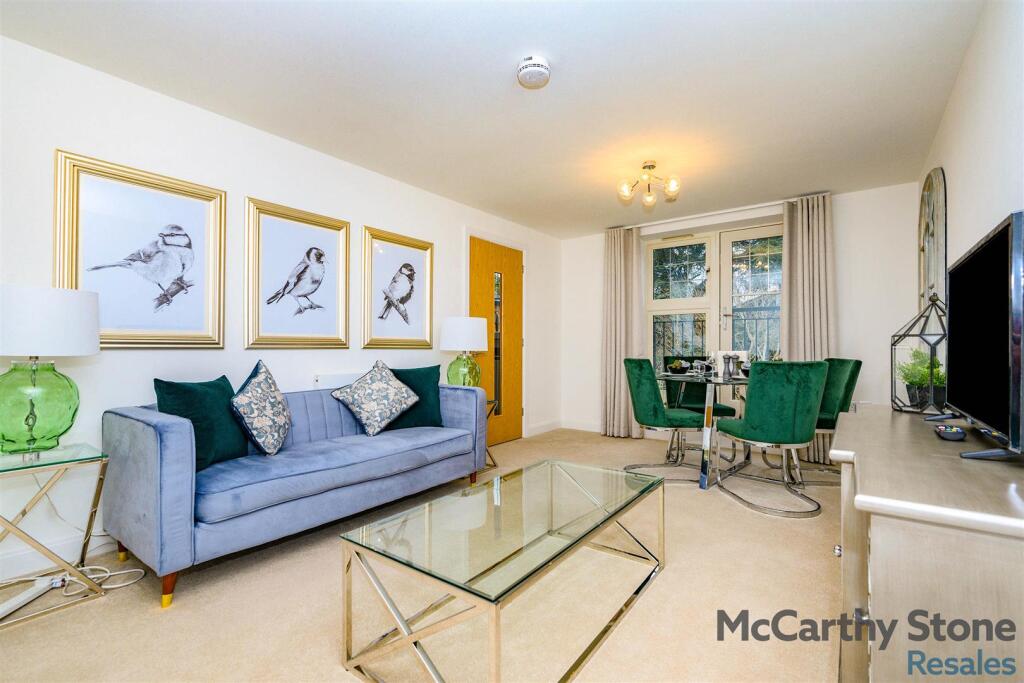 Main image of property: Great North Road, Hatfield