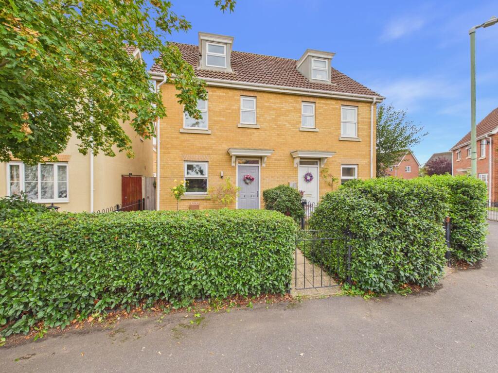 Main image of property: Topsfield, Great Cornard, Sudbury, CO10