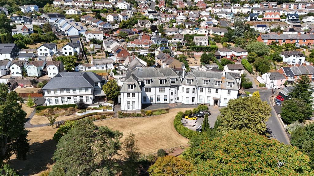 Main image of property: Bridge House, 2 Church Street, Dawlish, Devon, EX7 9AU