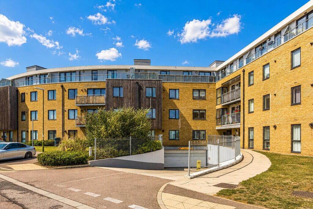 Main image of property: Smeaton Court, Hertford