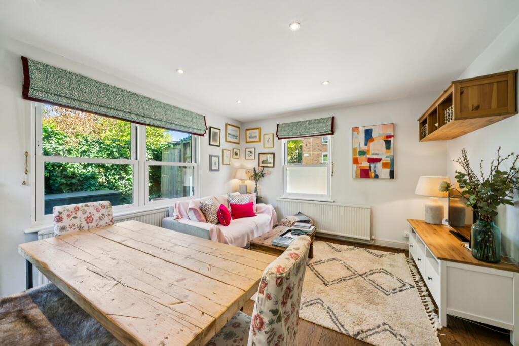 Main image of property: Leigham Court Road, London, SW16