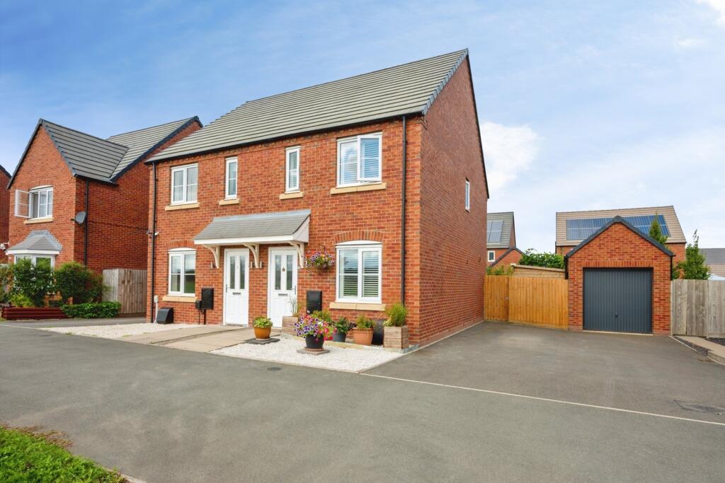 Main image of property: Langate Fields, Long Marston, Stratford-upon-Avon, Worcestershire, CV37