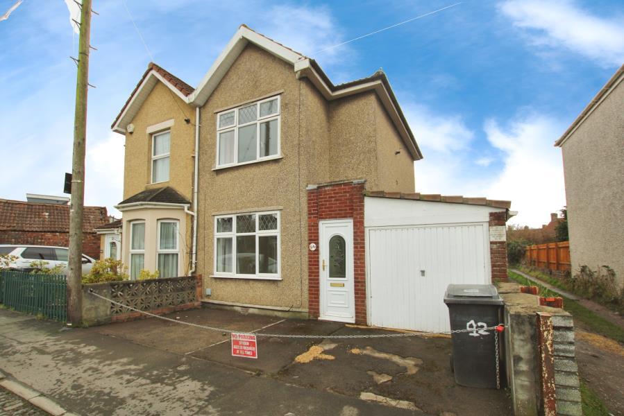 Main image of property: Broadfield Avenue- Kingswood