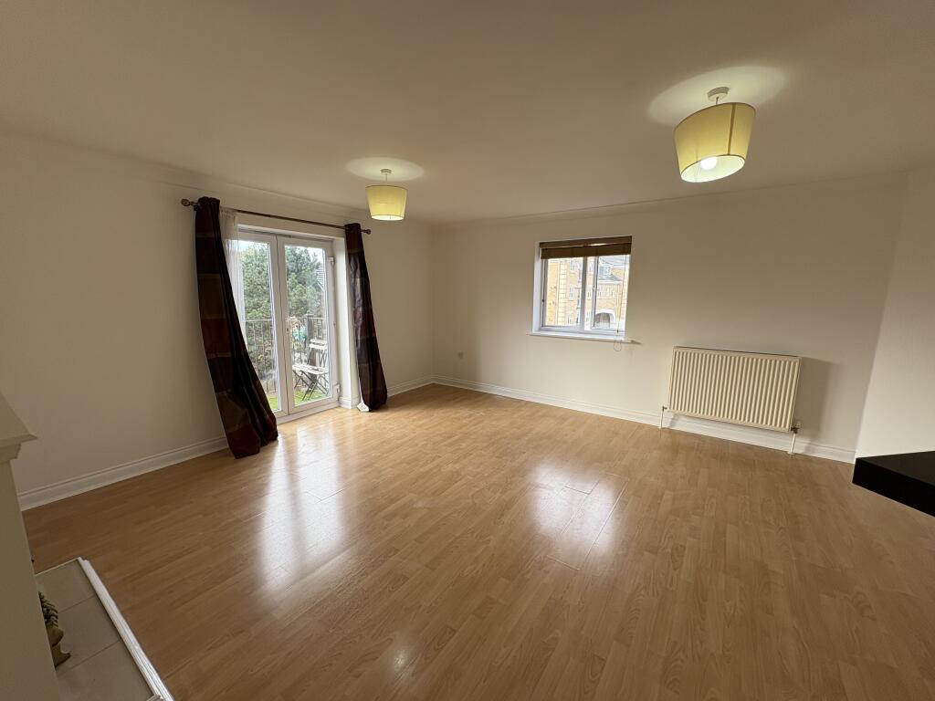 Main image of property: The Dell, Southampton, Hampshire, SO15