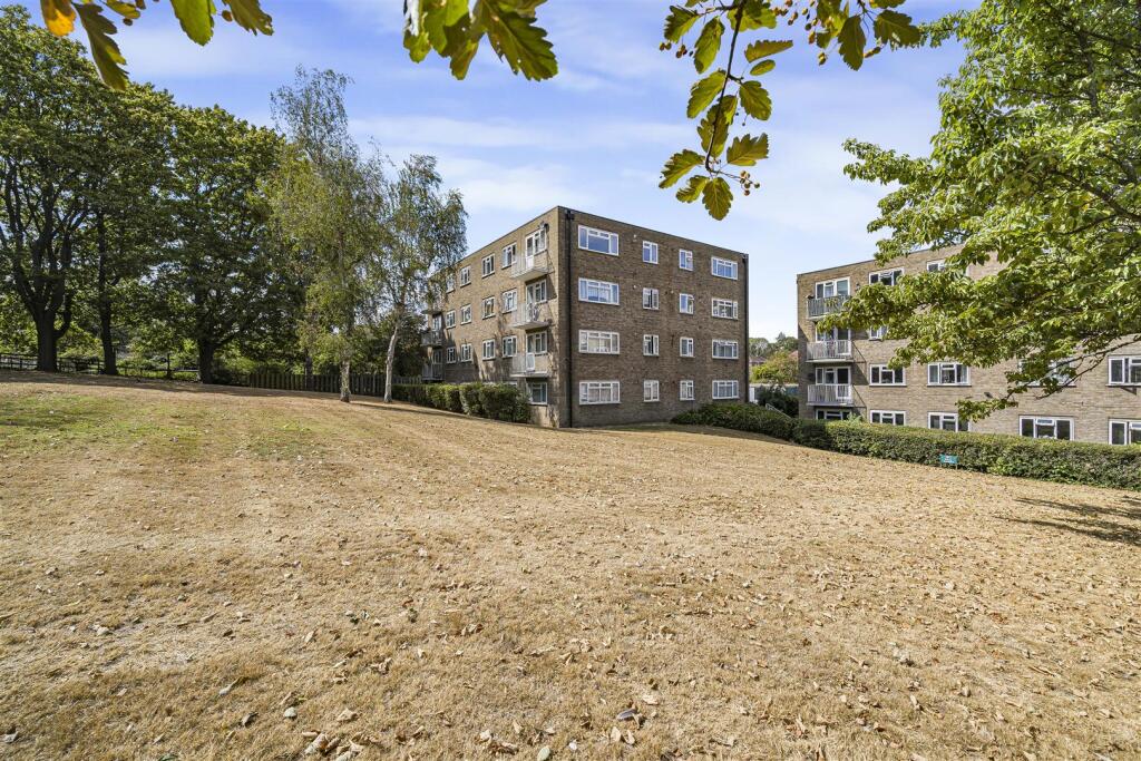 Main image of property: Patricia Court, Upper Wickham Lane, Welling, DA16 3EP