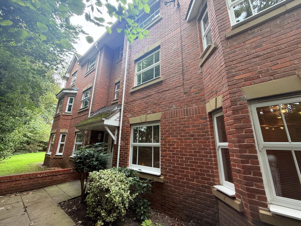 Main image of property: Kentmere Close, WA15