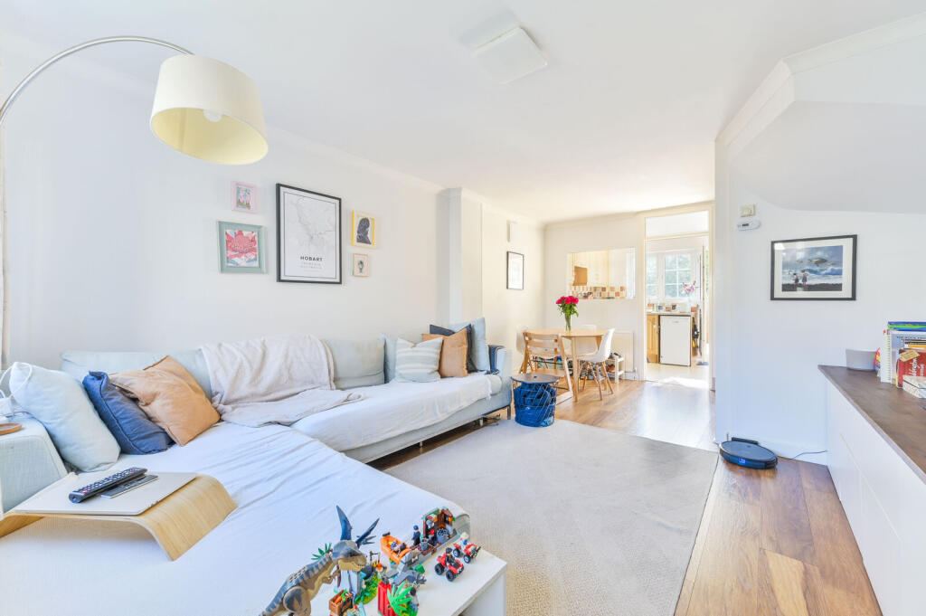 Main image of property: Sawyers Lawn, West Ealing, London, W13