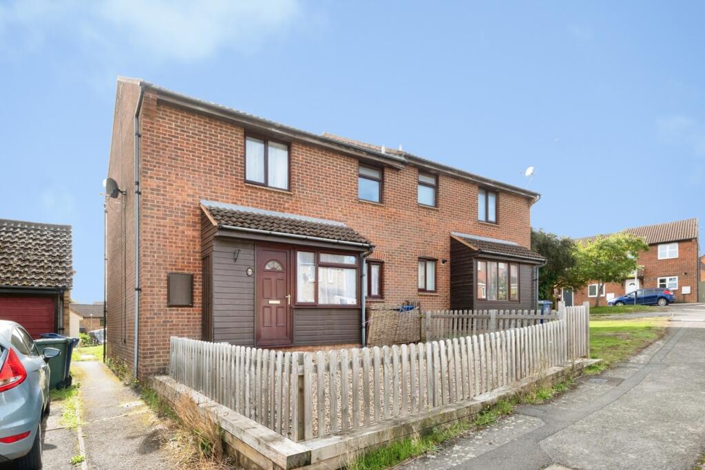 Main image of property: Daimler Avenue, Banbury, Oxfordshire, OX16