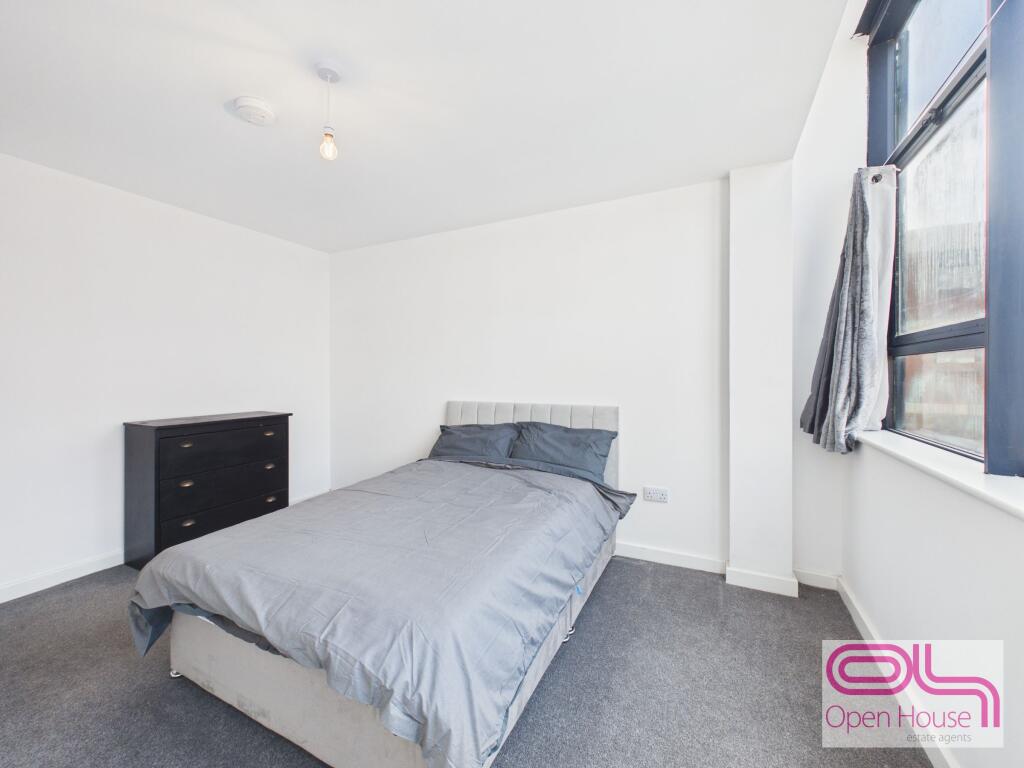 Main image of property: Flat 9 - 58-60 Guildhall Street, Preston