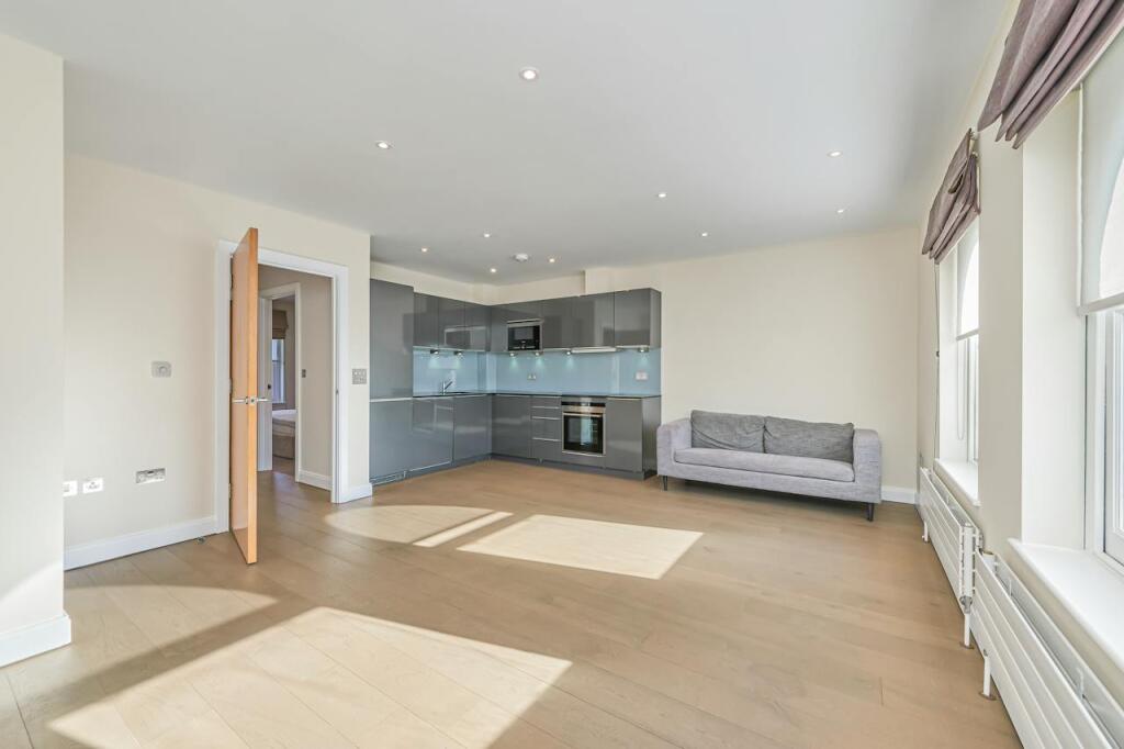 Main image of property: Fulham Road, London, SW10 9EW