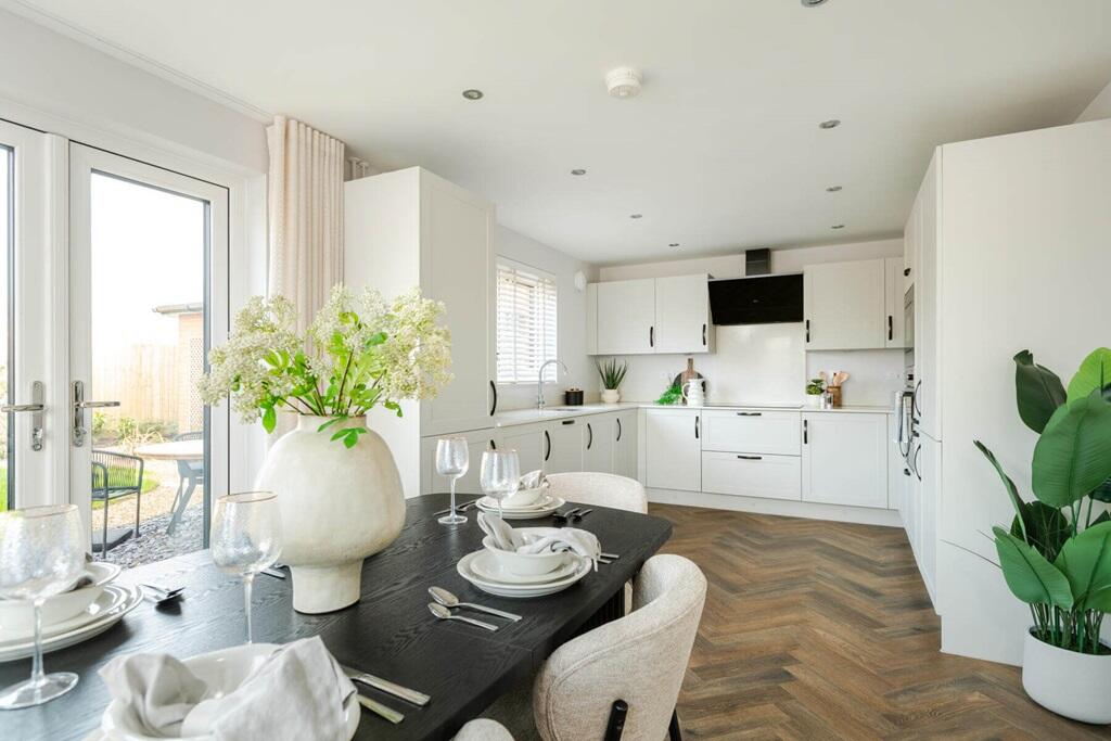 Main image of property: St. Marys Grove,
Nailsea,
BS48 4NJ