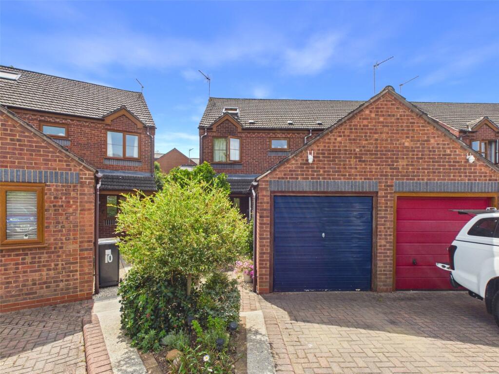 Main image of property: Edward Close, Worcester, Worcestershire, WR5