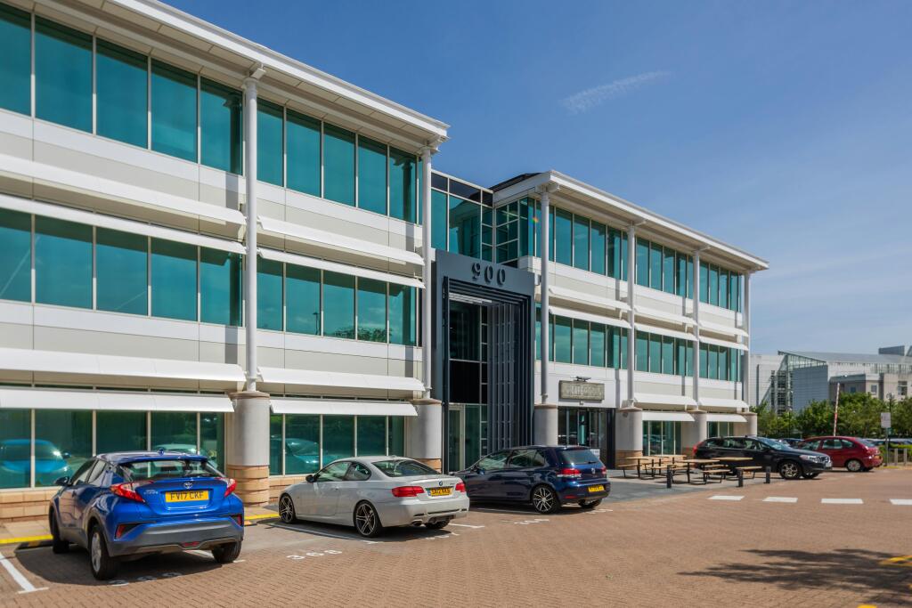 Exterior1.jpg