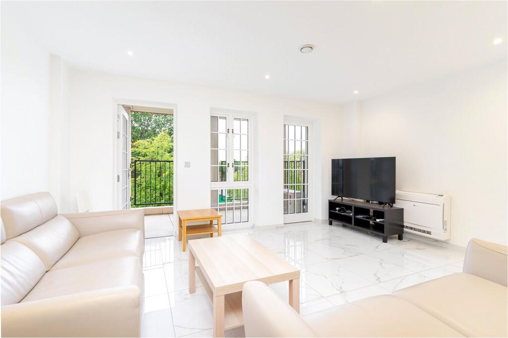 Main image of property: Hampton Row, 463 Upper Richmond Road, SW15