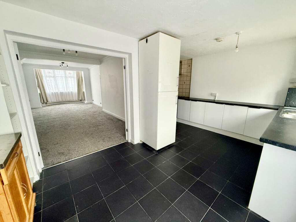 Main image of property: Havering Gardens, ROMFORD, RM6 5AA