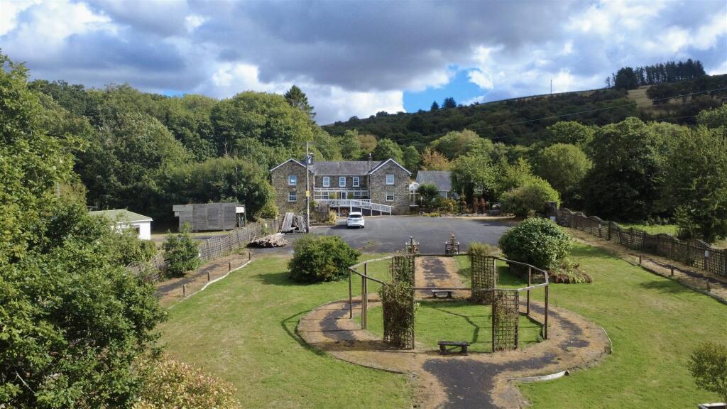 Main image of property: Parc Y Rhos, Cwmann, Lampeter