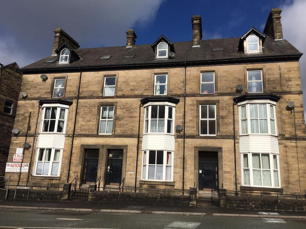 Main image of property: 2 Brooklyn Place, Fairfield Road, Buxton