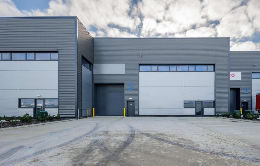 Purfleet-003.jpg