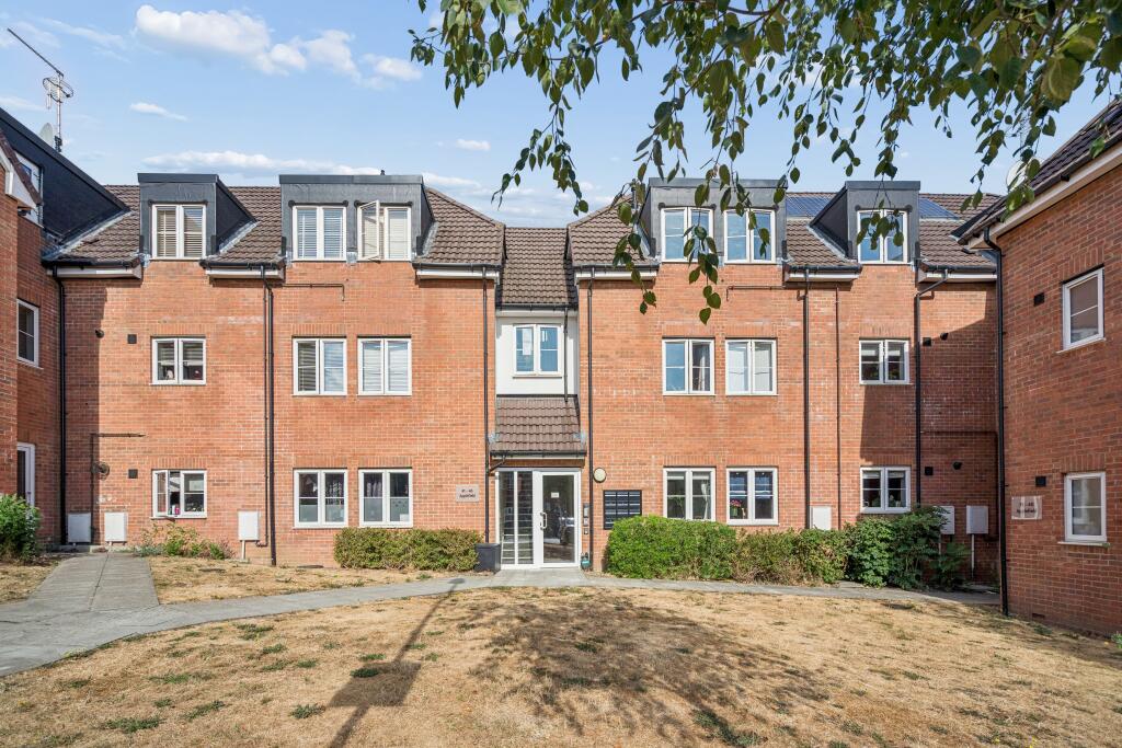 Main image of property: Applefield, Little Chalfont