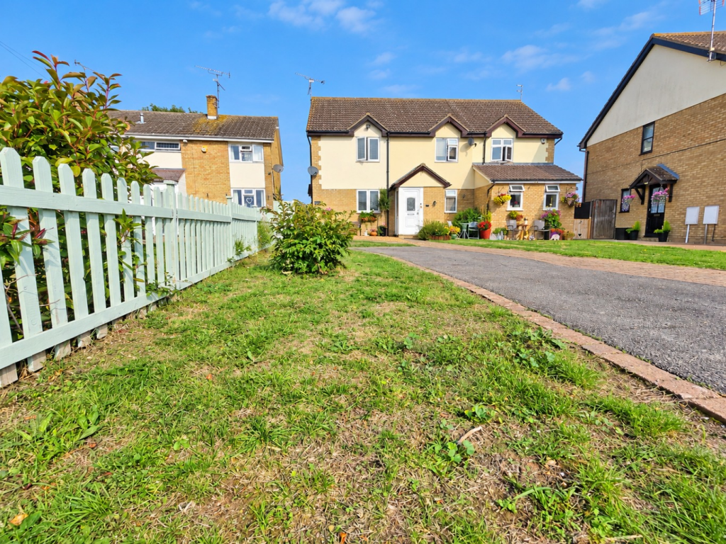 Main image of property: Riverview Cottages, Althorne Way, Canewdon, Essex, SS4 3TA