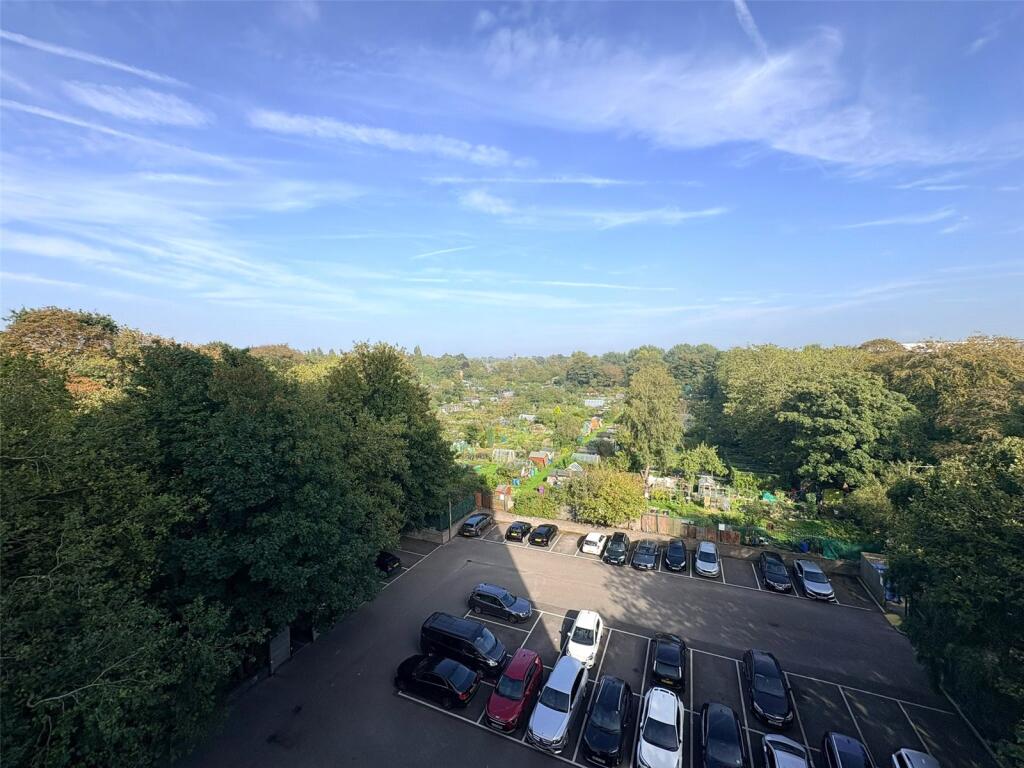 Main image of property: Mere Bank, Aigburth, Liverpool, Merseyside, L17
