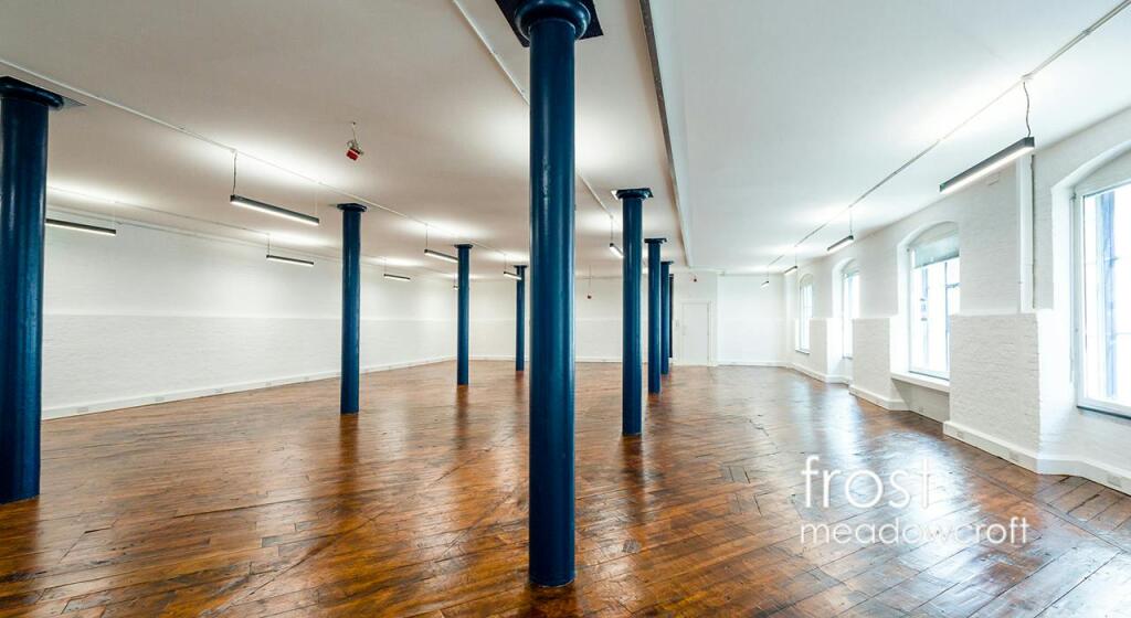 ChelseaWharf Lots Road SW10 office to let 13.jpg