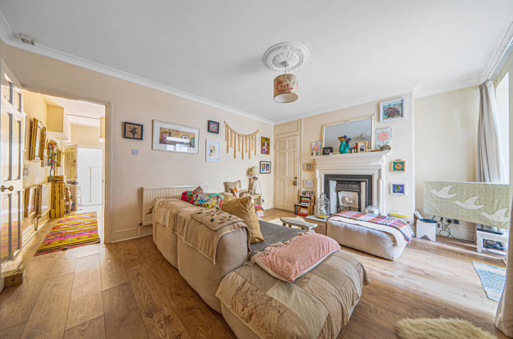 Main image of property: Waterloo Street, Hove, East Sussex