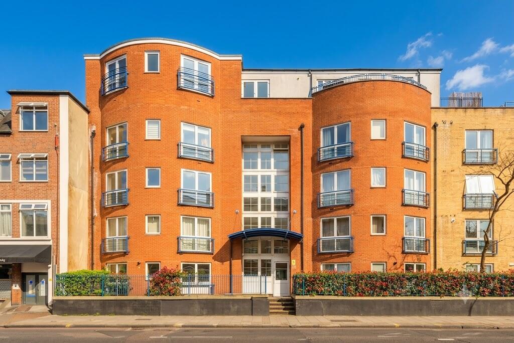 Main image of property: Poplar High Street, London, E14